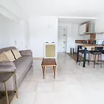 Διαμέρισμα Luxueux Et Spacieux Avec Terrasse