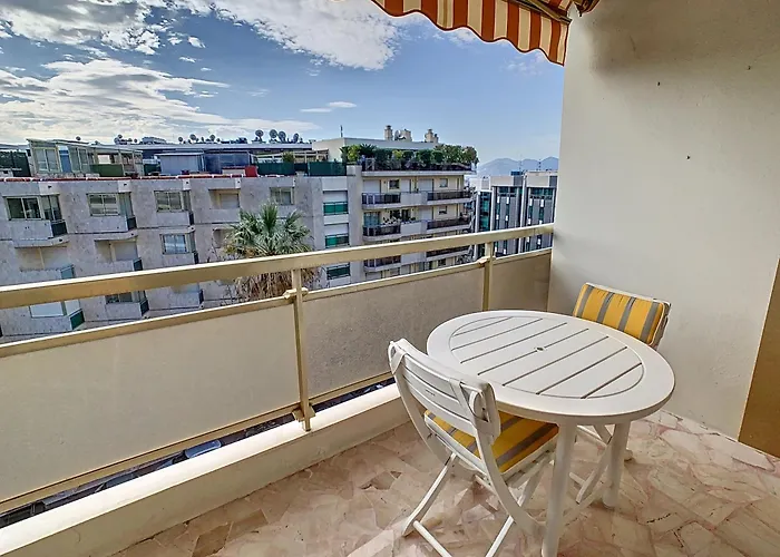 Luxueux Et Spacieux Avec Terrasse Daire *